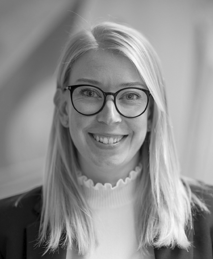 Rechtsanwältin Thien